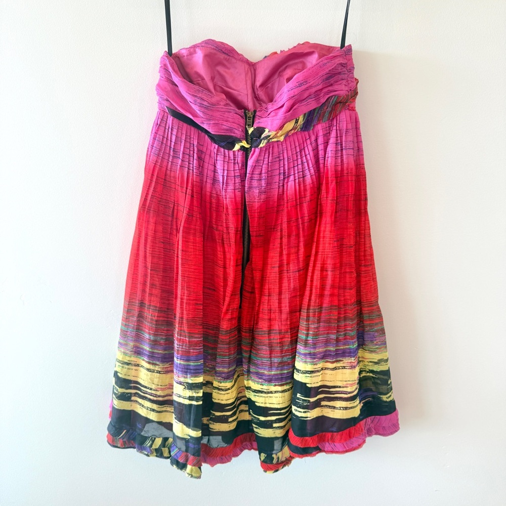 LaROK Strapless Ombre Rosette Mini Dress Pink Red Pleated | Womens XS - Picture 5 of 7
